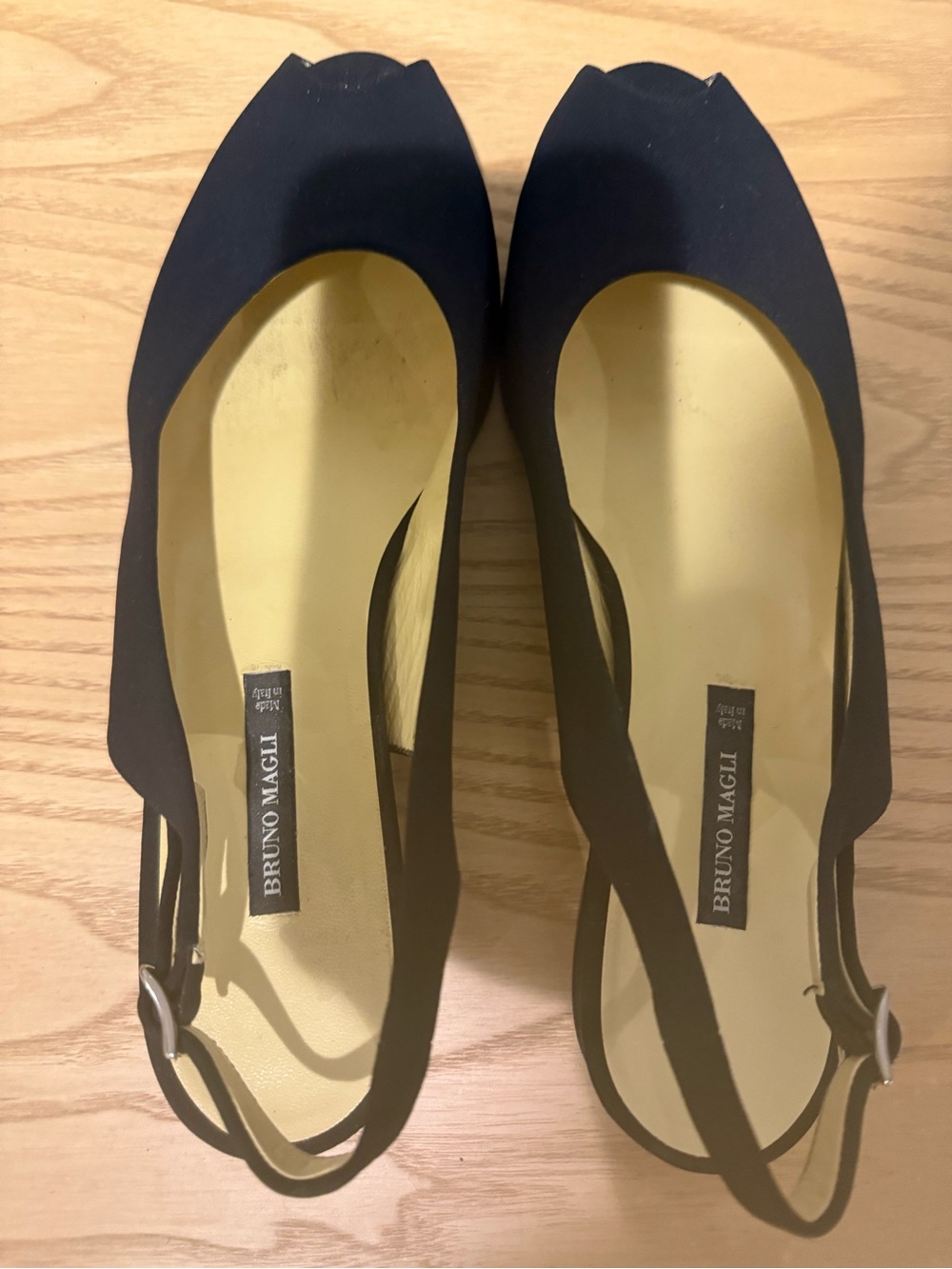 Bruno Magli Black Fabric Peep-Toe Slingback Kitten Wedges Size 8.5